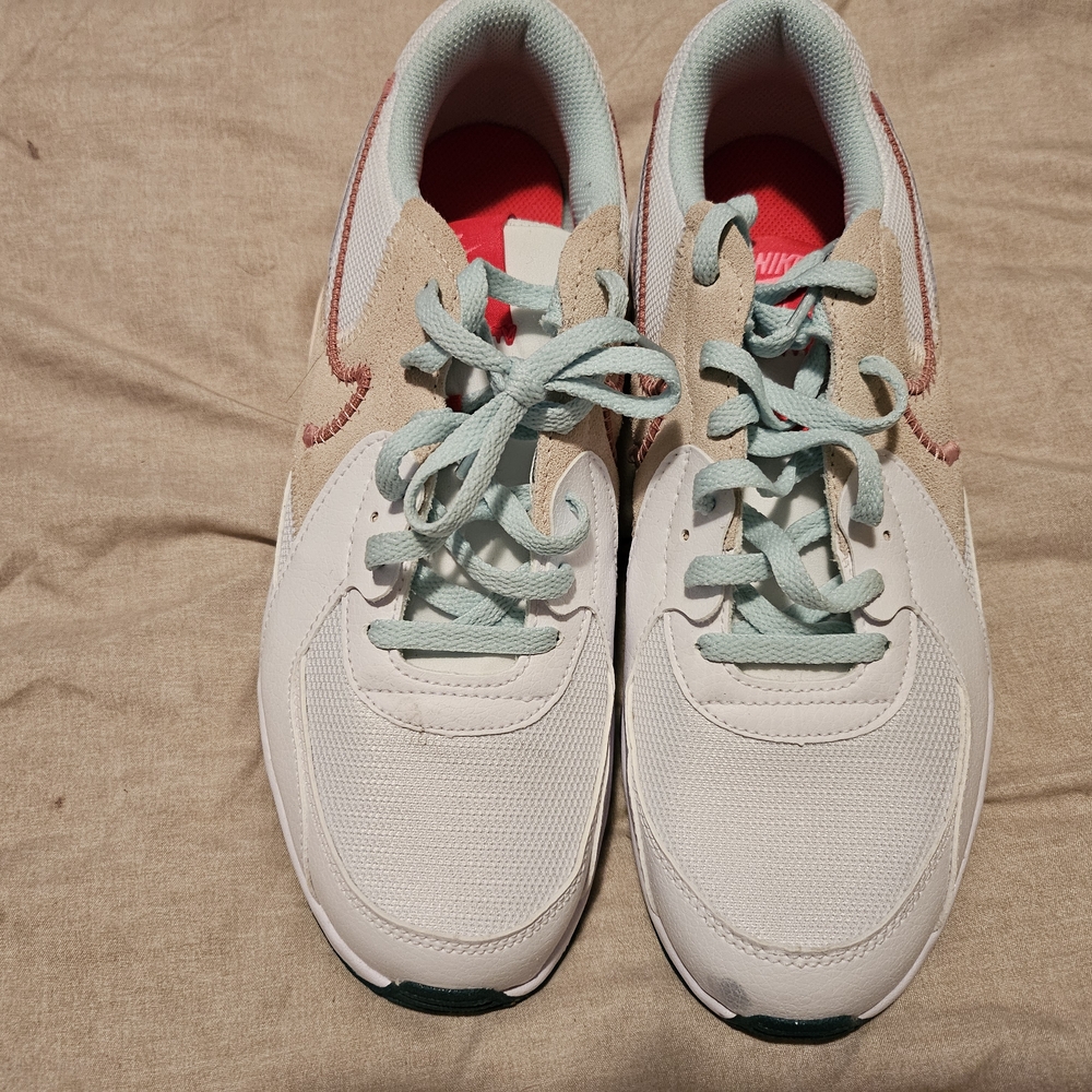 Nike Air Max White and Tan Sneakers - Picture 2 of 5